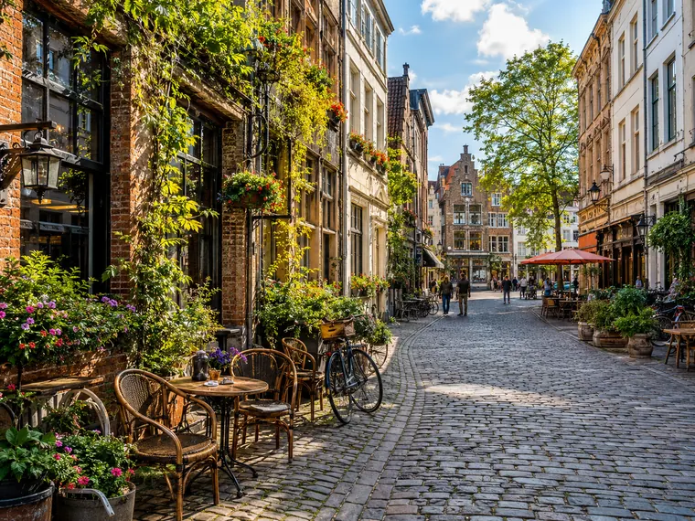 Soft street photo before image HD conversion